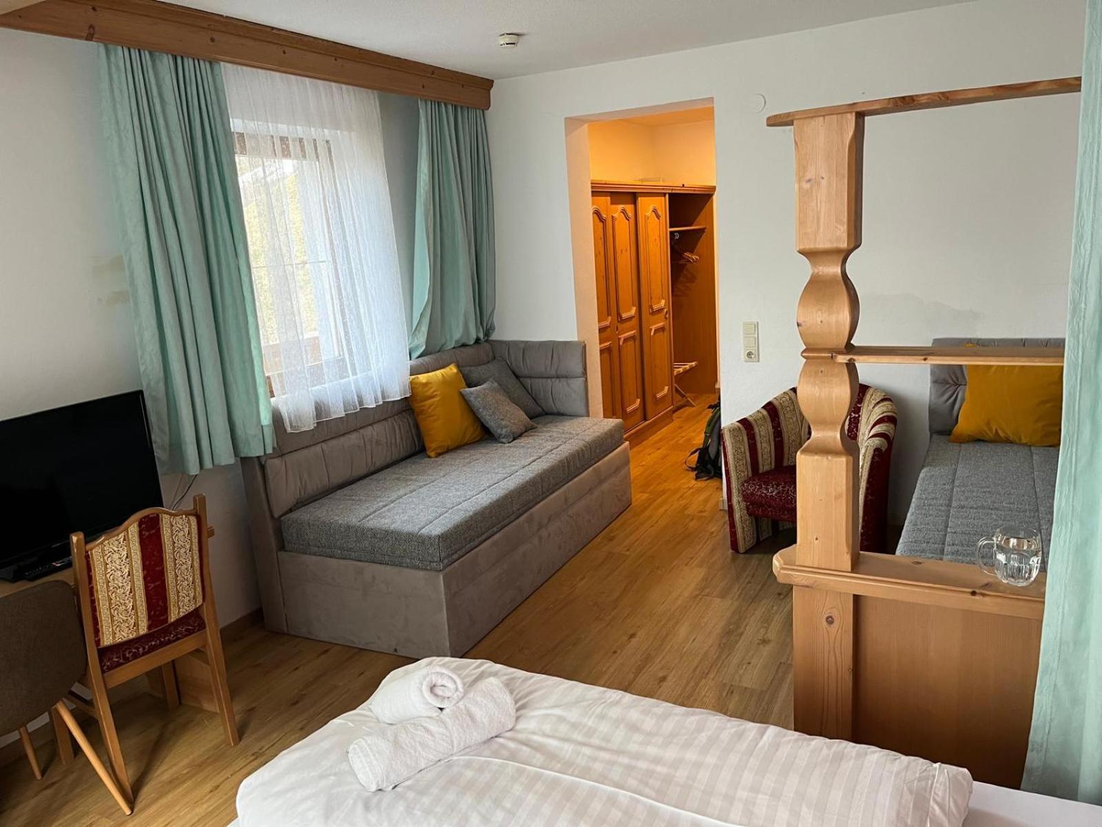 Tieflehner Hof Pitztalhaus Hotel Санкт-Леонхард-им-Пицталь Экстерьер фото